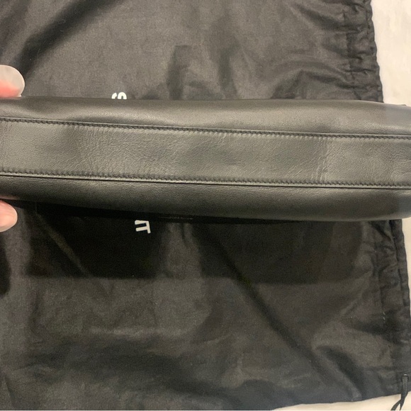 Yves Saint Laurent Reversible Black Leather & Suede Kate Bag w/Gold Chain Strap! - Picture 7 of 16